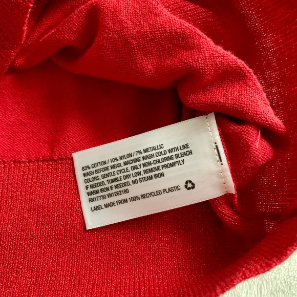 ⭐️2/$15 Girls Button Up Sparkle Cardigan - Picture 6 of 9